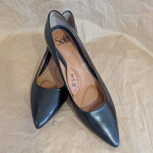 Sofft Samy women's black leather Kitten heels pumps size 8M